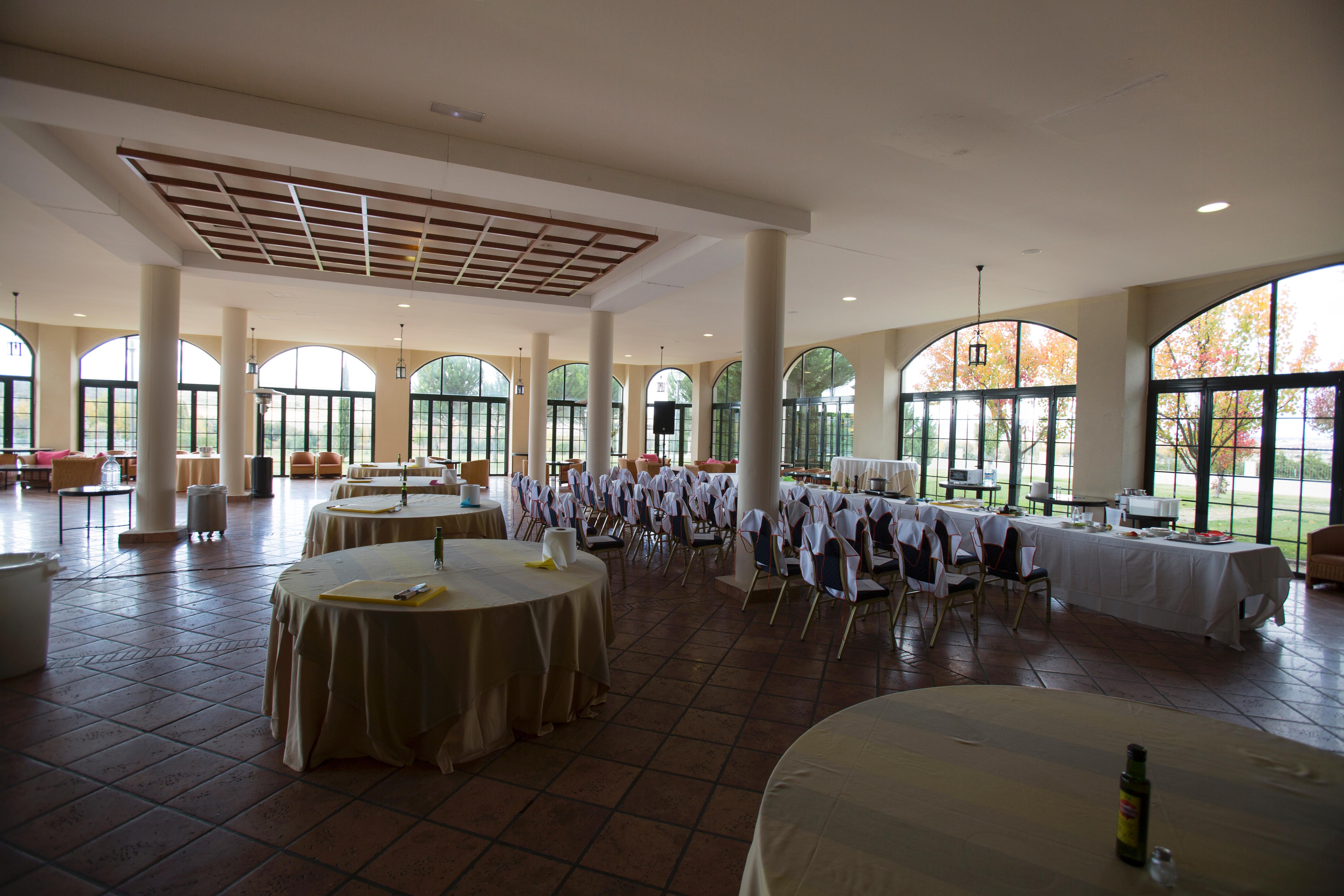ฟอนเตครูซเอวิลาโฮเต็ล Hotel อาบีลา ภายนอก รูปภาพ