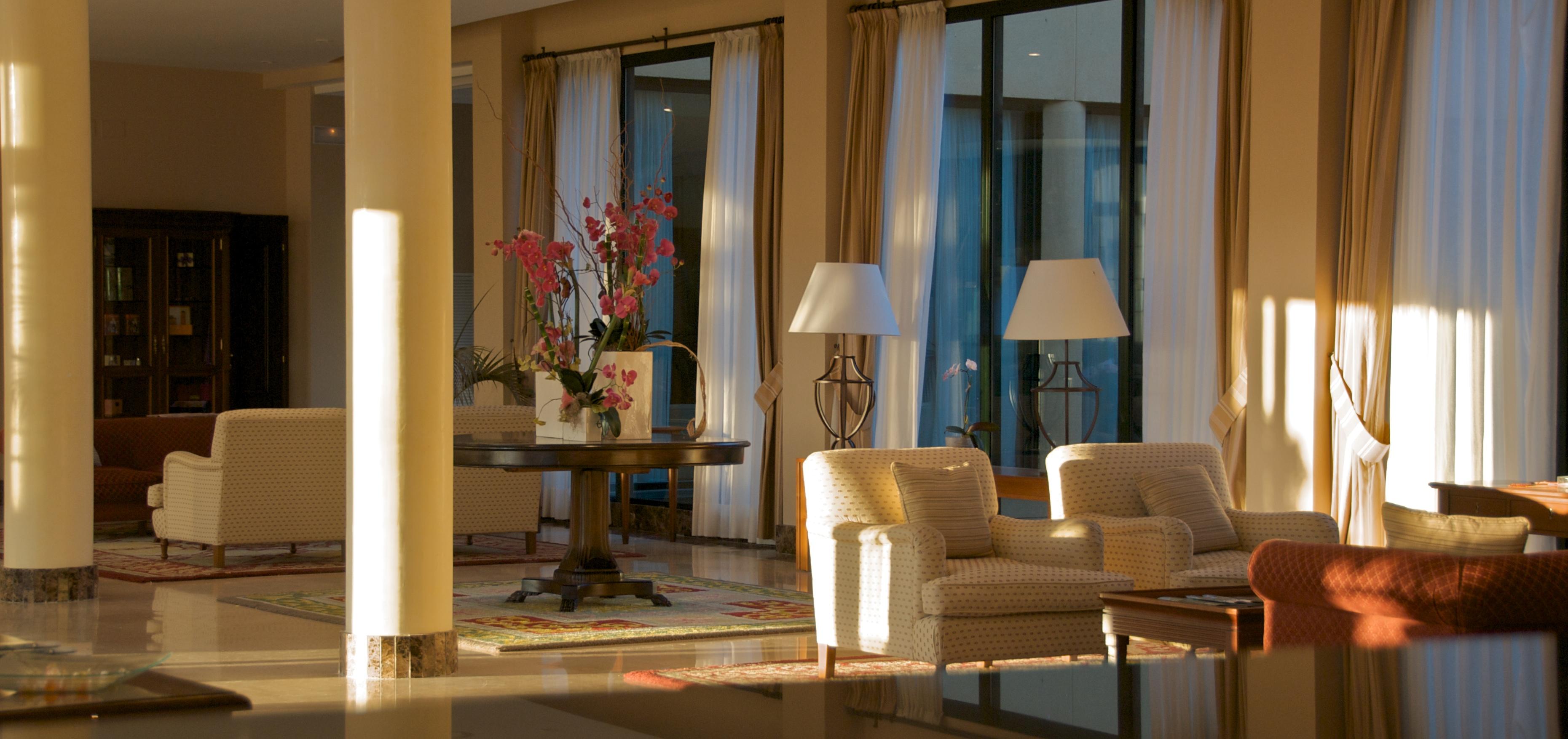 ฟอนเตครูซเอวิลาโฮเต็ล Hotel อาบีลา ภายนอก รูปภาพ