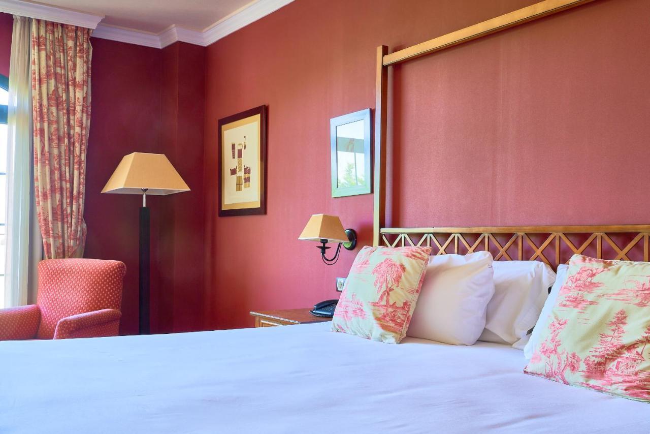 ฟอนเตครูซเอวิลาโฮเต็ล Hotel อาบีลา ภายนอก รูปภาพ